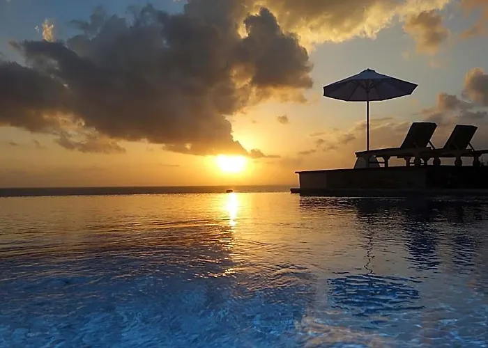 Cliff Park Lembongan ホリデーパーク Ceningan Island