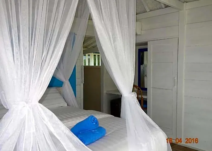 ホリデーパーク Cliff Park Lembongan Ceningan Island